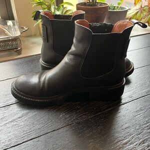 Coach Chelsea Boots Sz 6